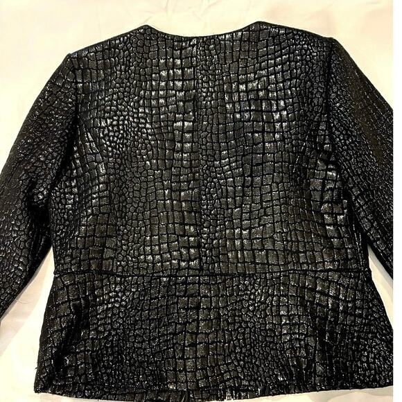Black faux reptile embossed shimmer zip jacket studs rhinestones metallic thread - Picture 4 of 9